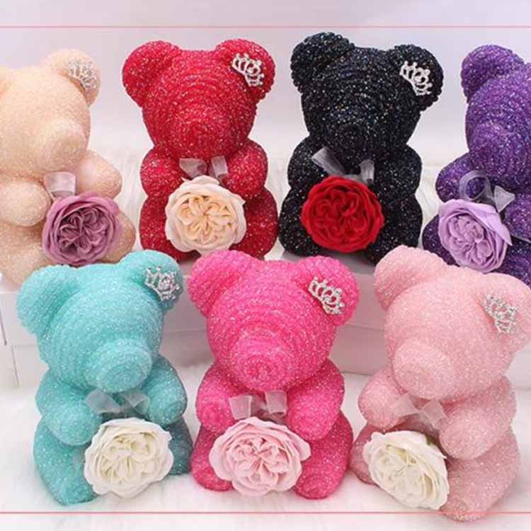 Ours de rose en diamant