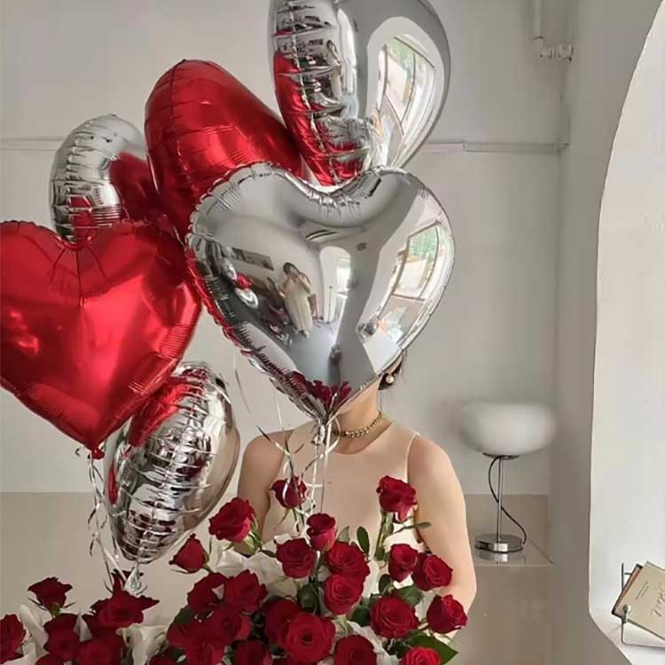 Ballons en aluminium en forme de cœur