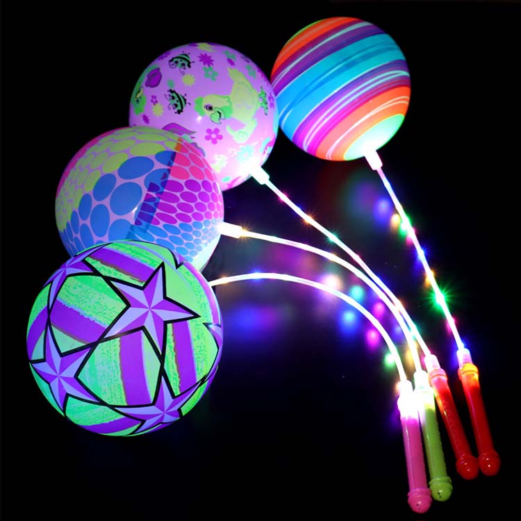 Cordes boules rebondissantes avec des lumières LED