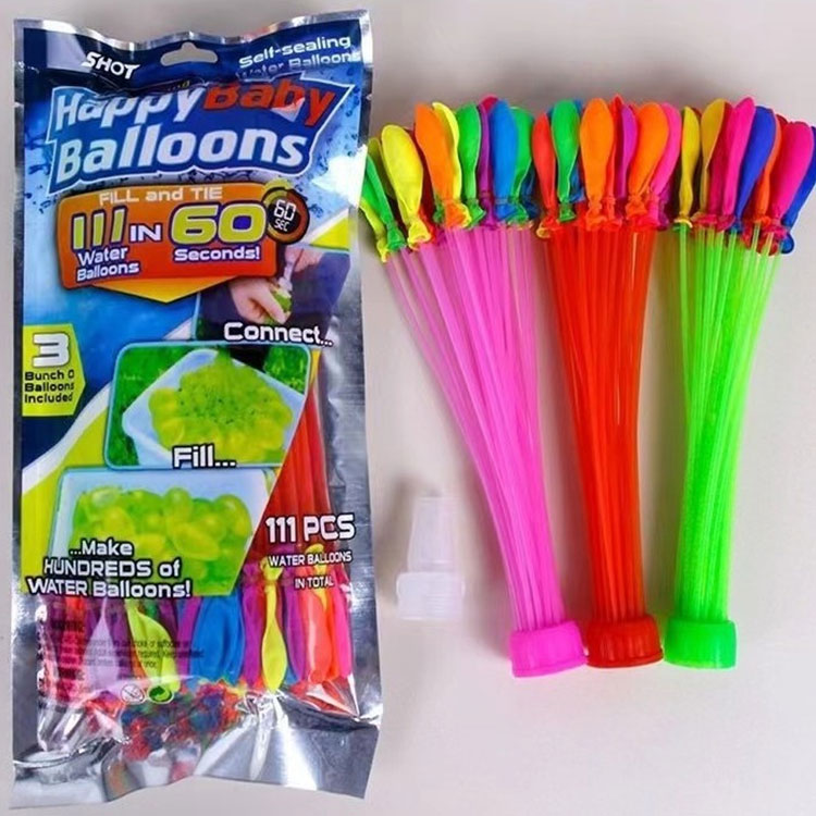 Ballons à eau d'objet magique d'été